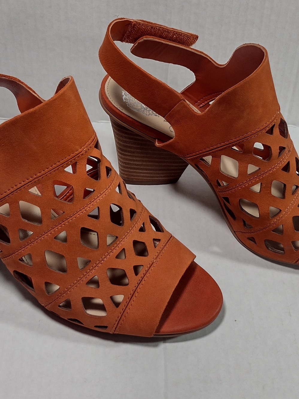 Vince Camuto Women’s Cutout Peep-Toe Block Heel Sandals - Rust Size 7.5